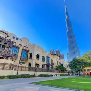 https://durrani-homes-unique-garden-apt-at-souk-al-bahar.dubaihotelsoffers.com