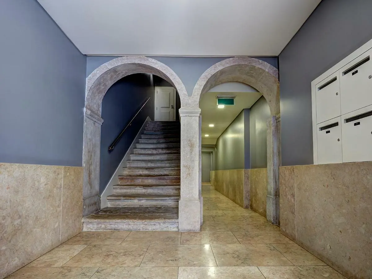Lisbon Canaan Boutique Apartments Fanqueiros 114 By Get Your Stay Portugal